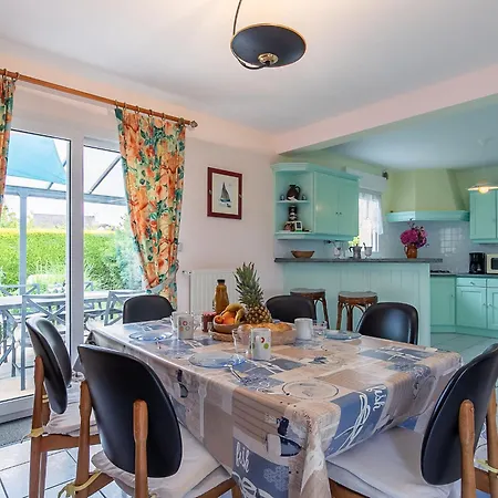Palacret - Tgp306 By Interhome *